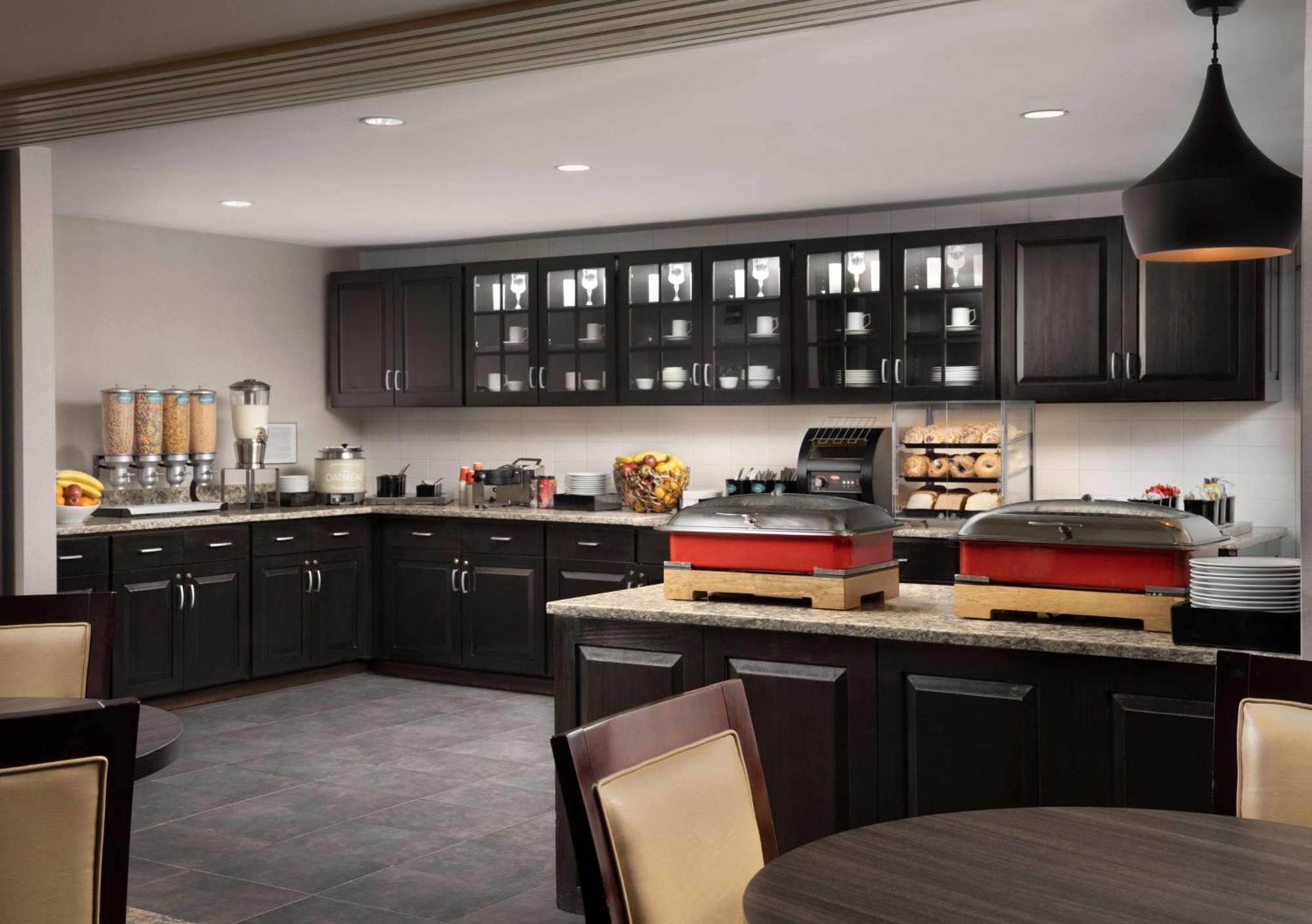 Homewood By Hilton Downtown - Magnificent Mile Chicago