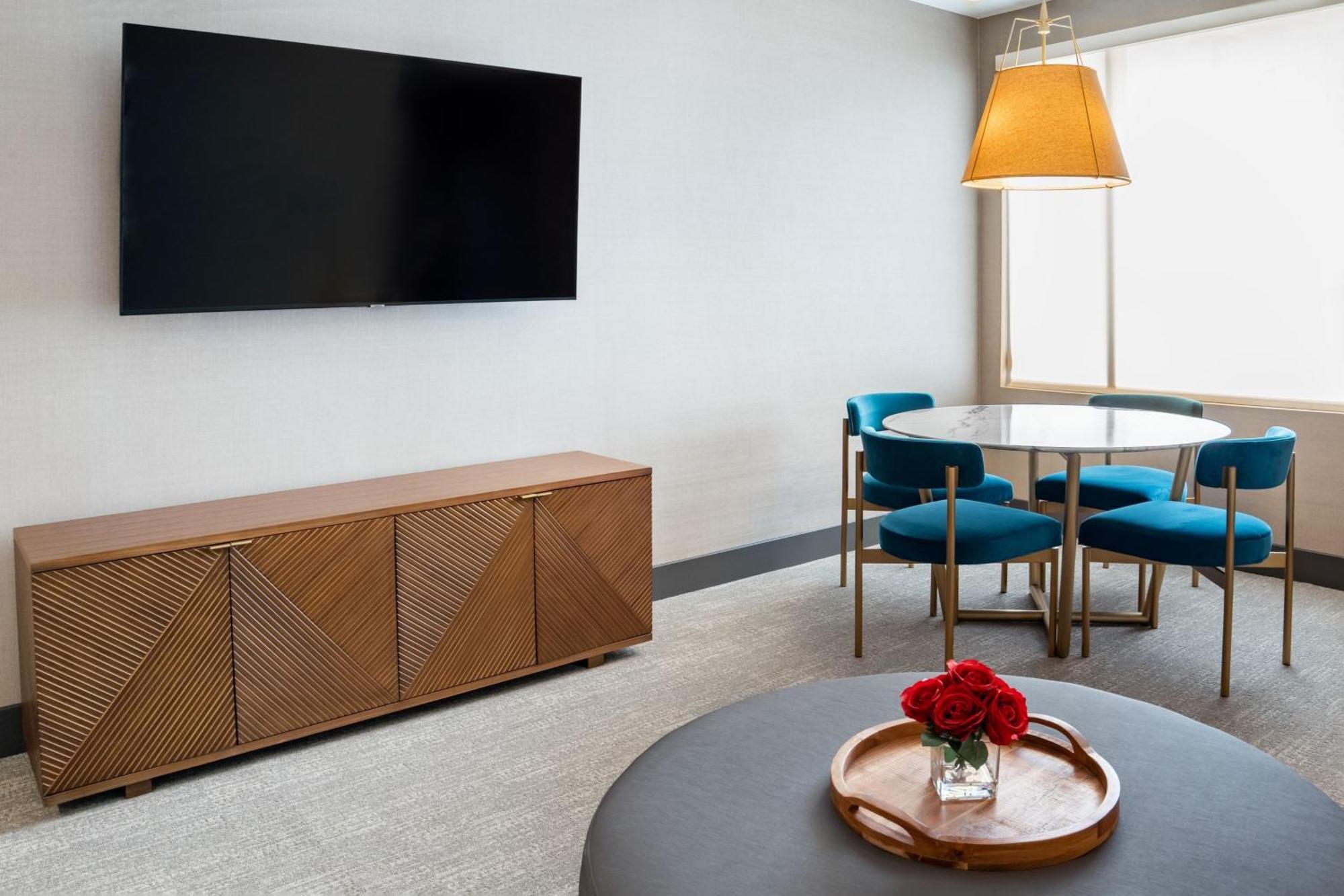 Springhill By Marriott Chinatown