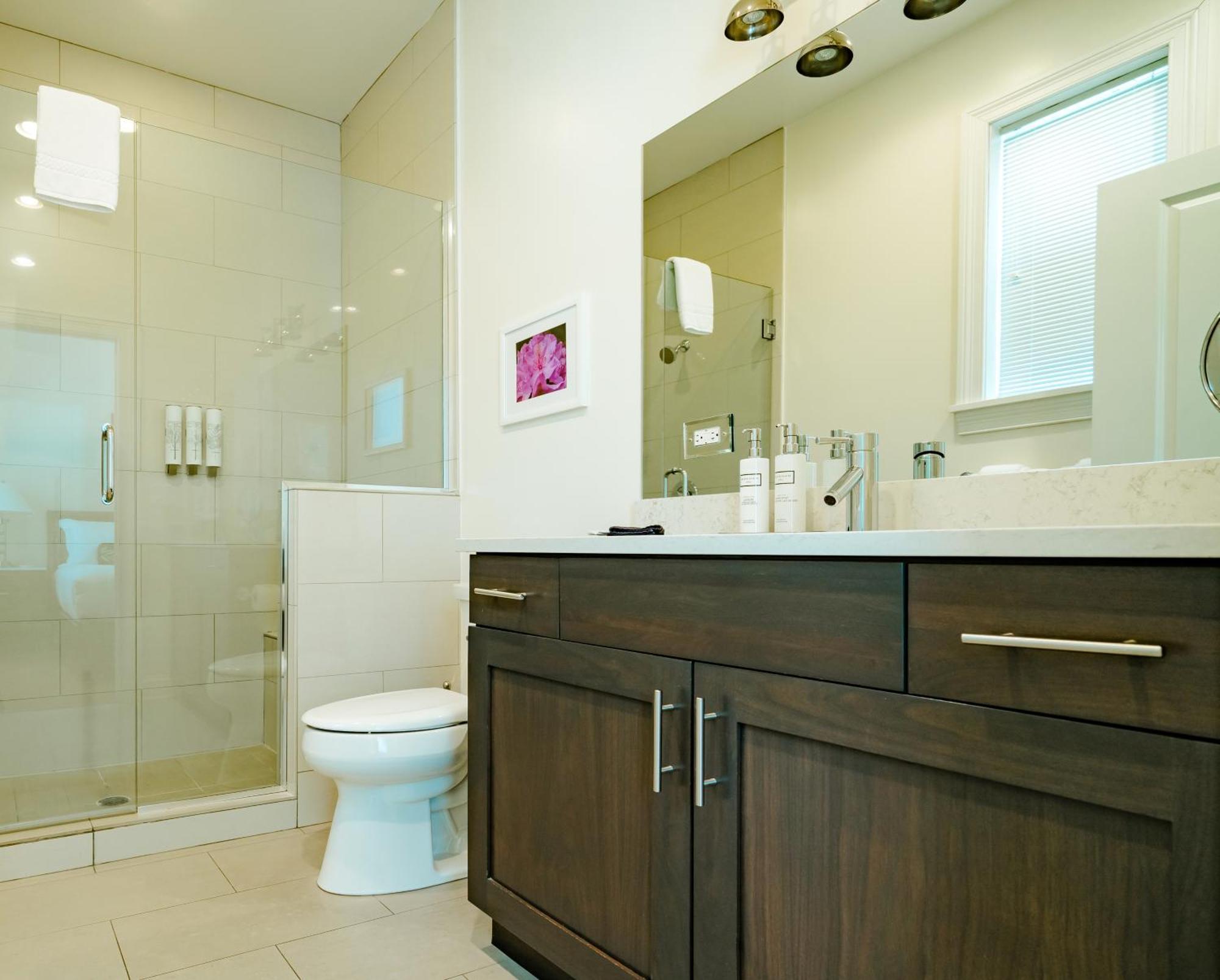 Hotel The 4*