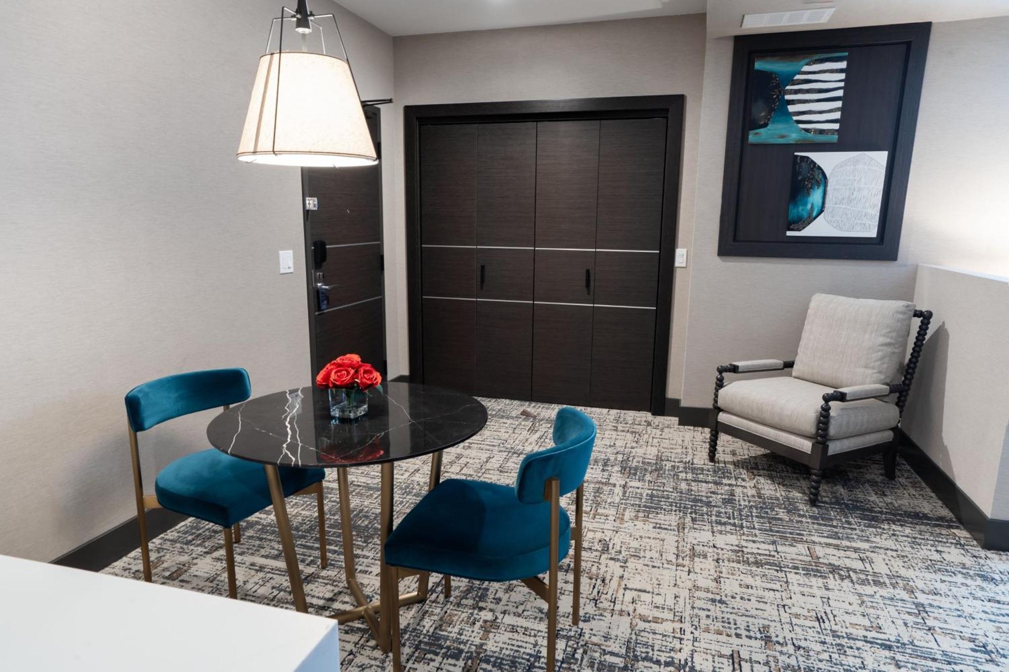 Hotel Springhill By Marriott Chinatown 3*