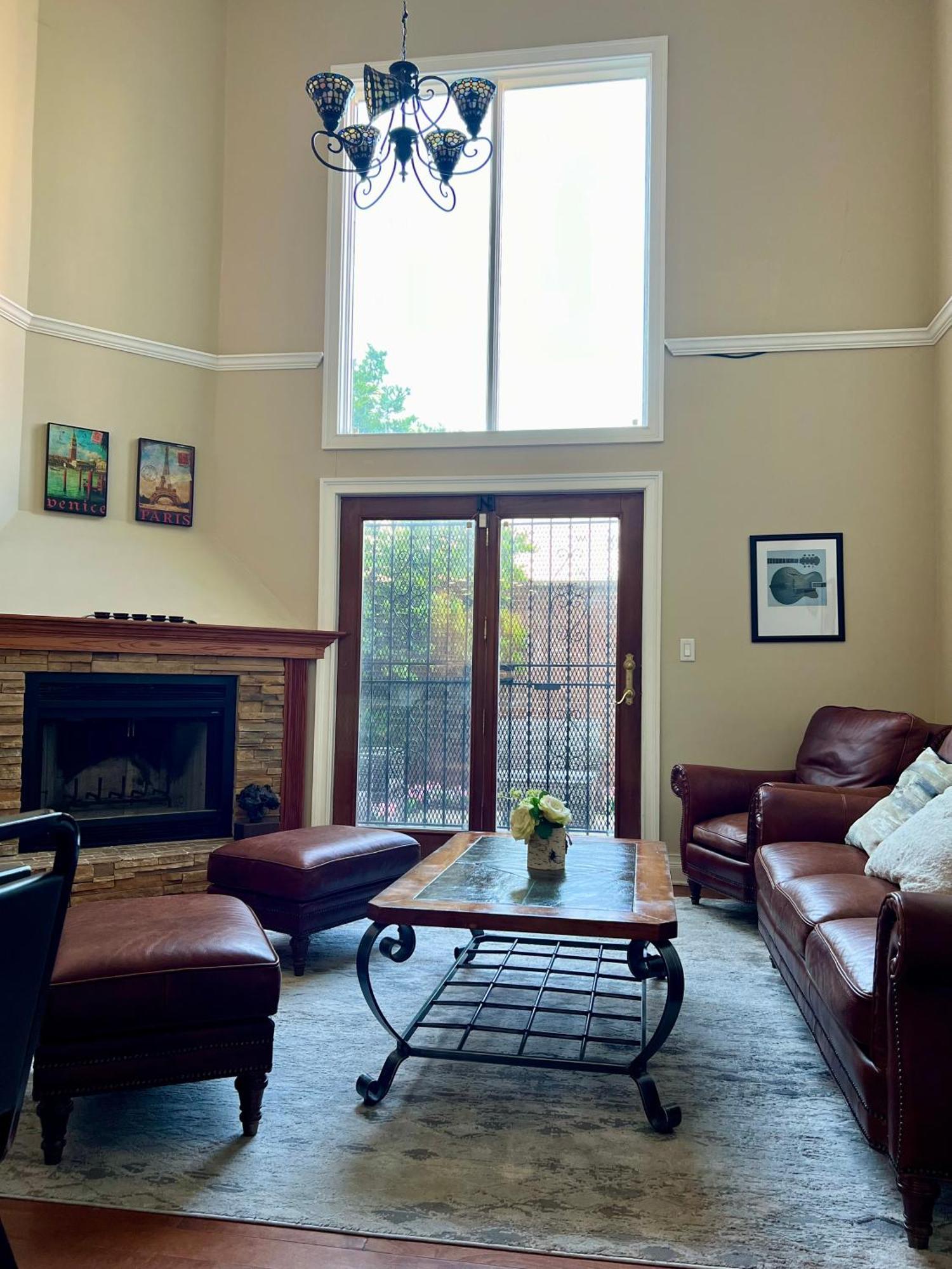 Holiday home 4 Bedroom In Location Parking Fireplace Back Yard Pets Welcome *