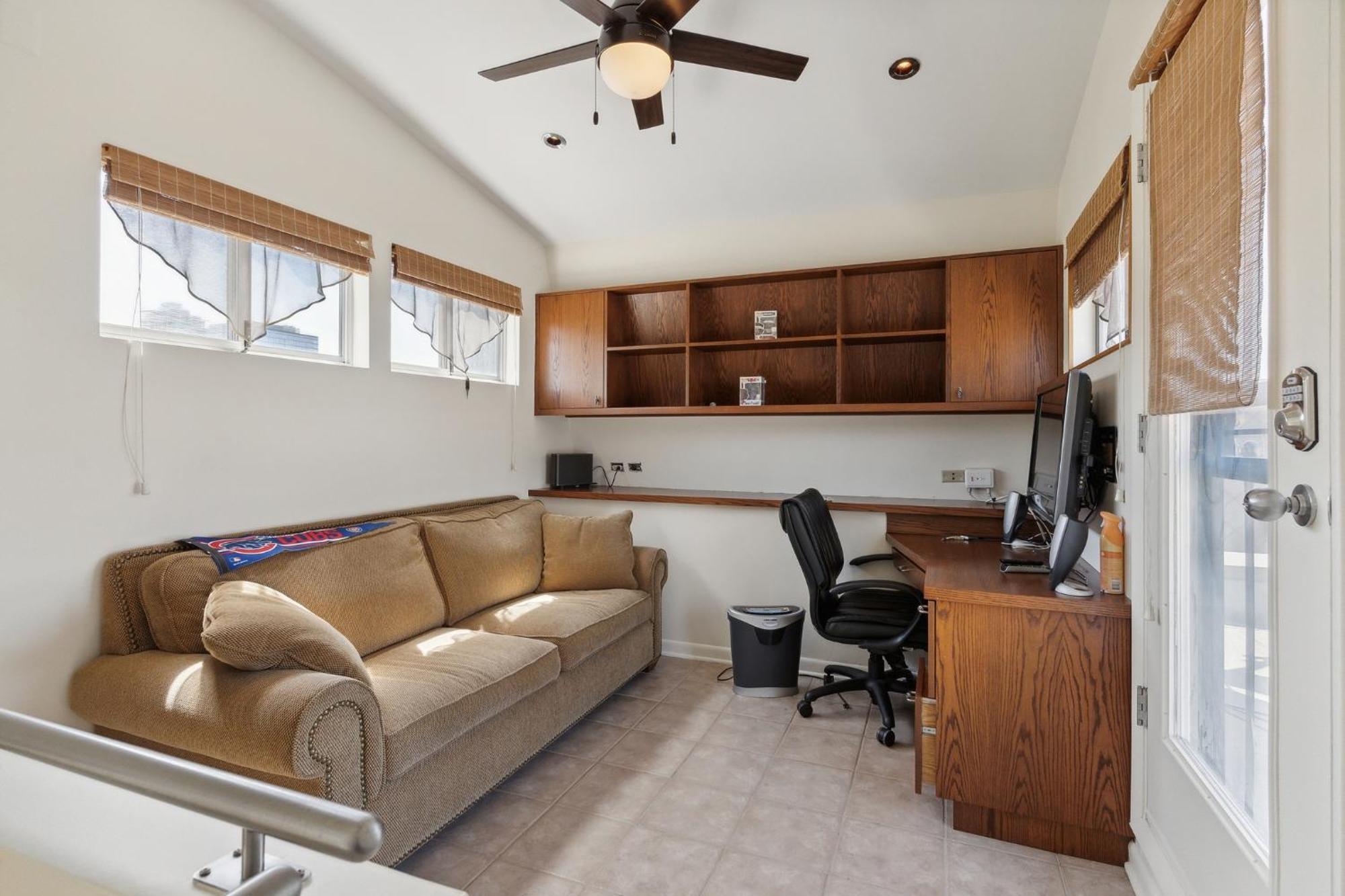 Family-friendly South Loop Escape Chicago