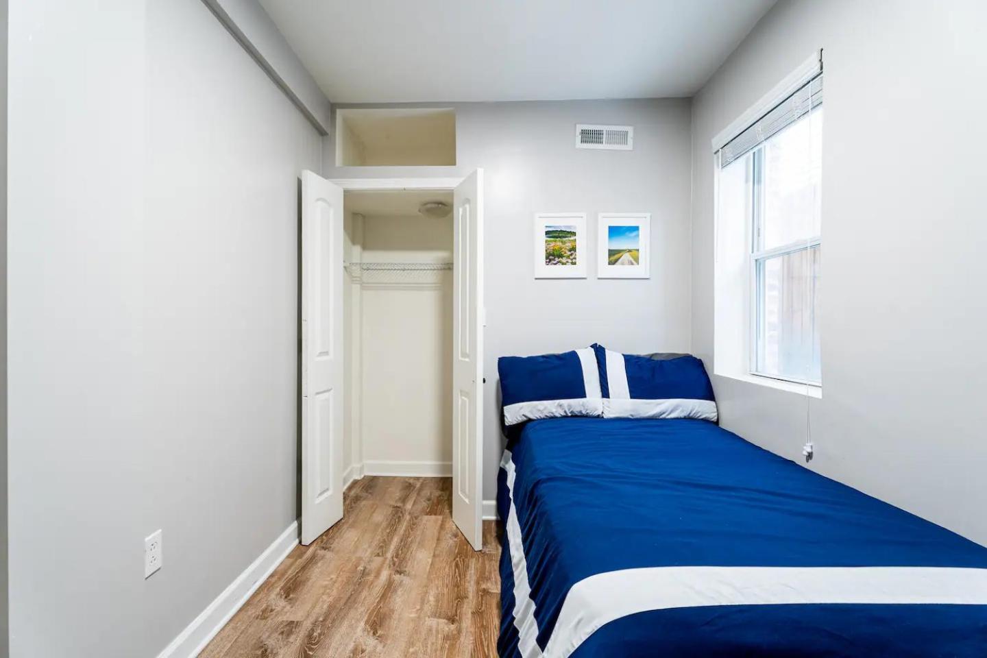 Apartment Stylish & Bright Gem Overlooks Lovely Park With Great Amenities *