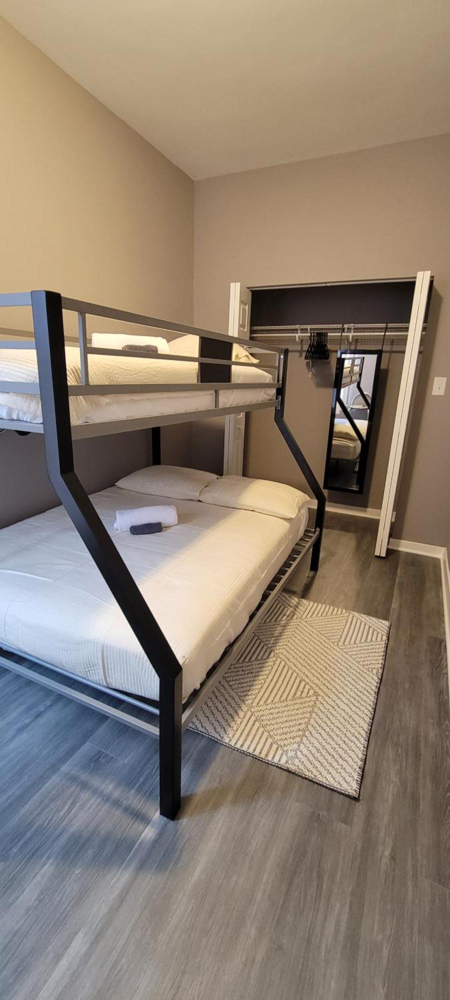 Avenue Inn *