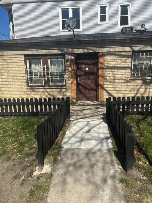 Apartment 1 Bedroom Easyparking Laundry Chicago