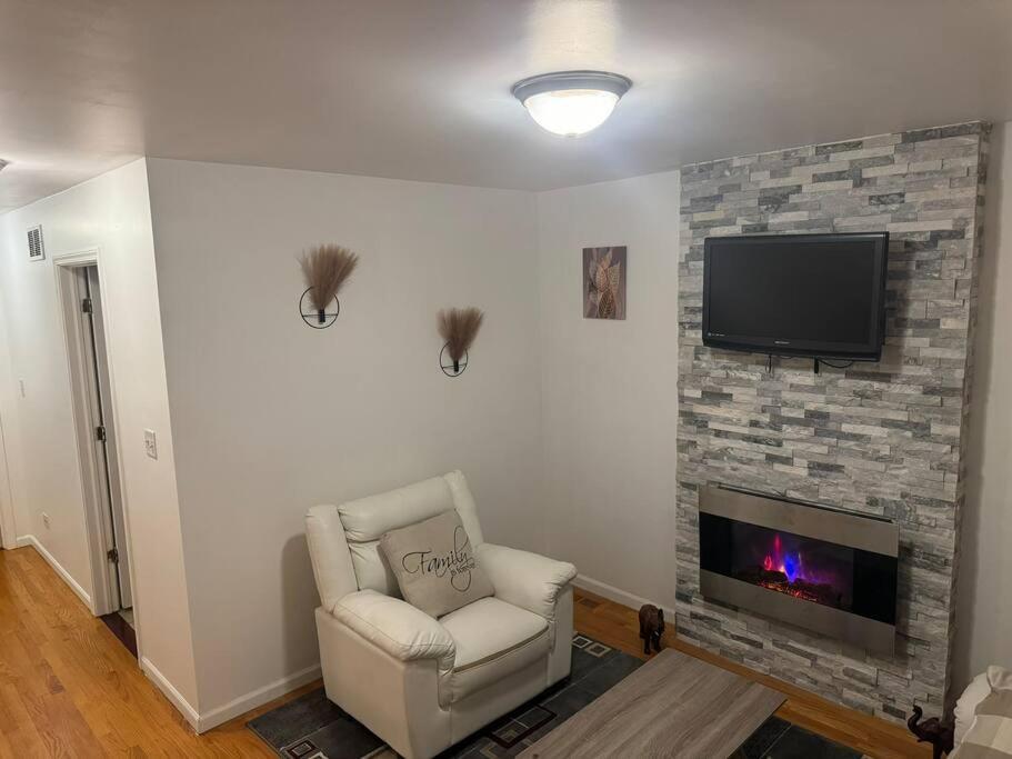 Holiday home Cozy 4bd House Fireplace And Pond *