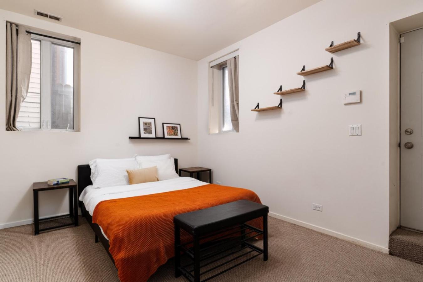 Apartment Flexhome Wicker Park 2br P2 *