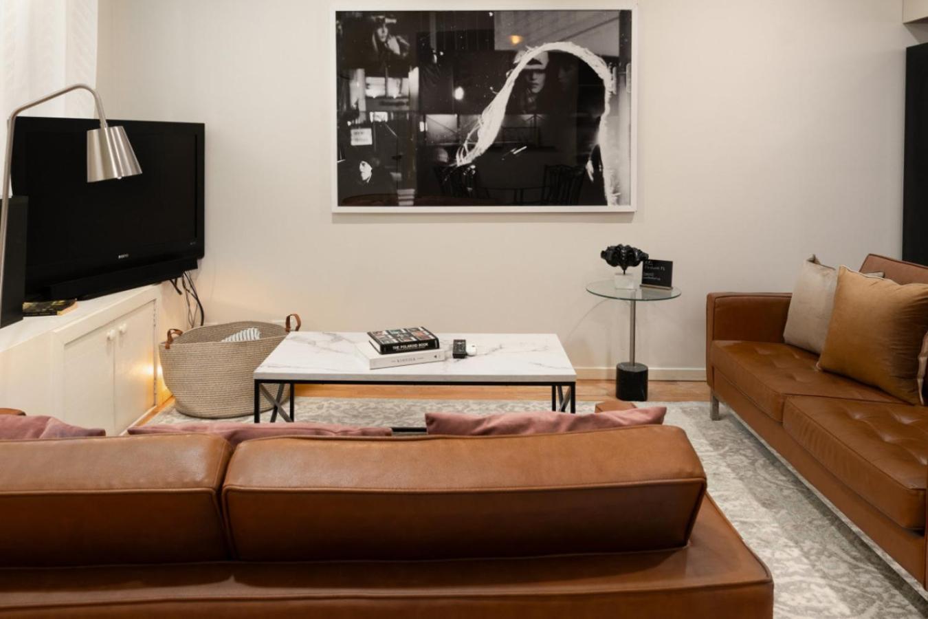 Flexhome Wicker Park 2br P2 Apartment