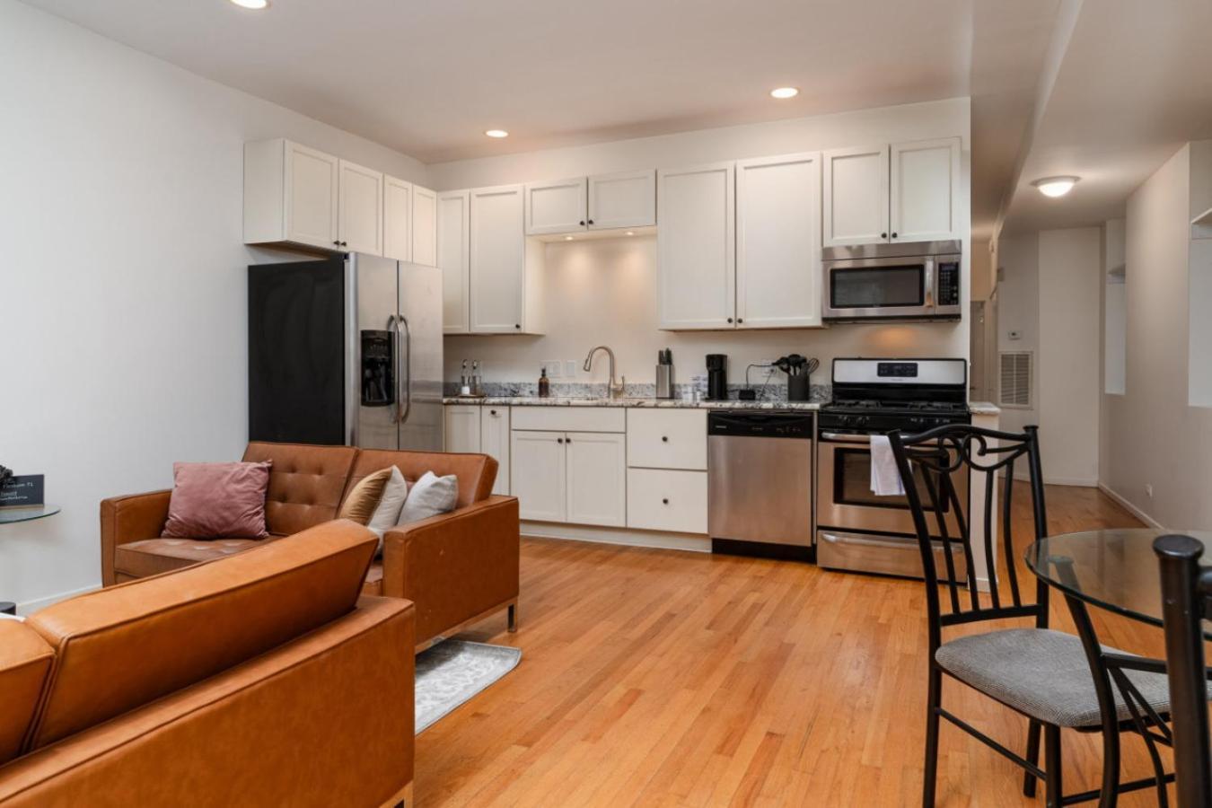 Flexhome Wicker Park 2br P2 Apartment Chicago