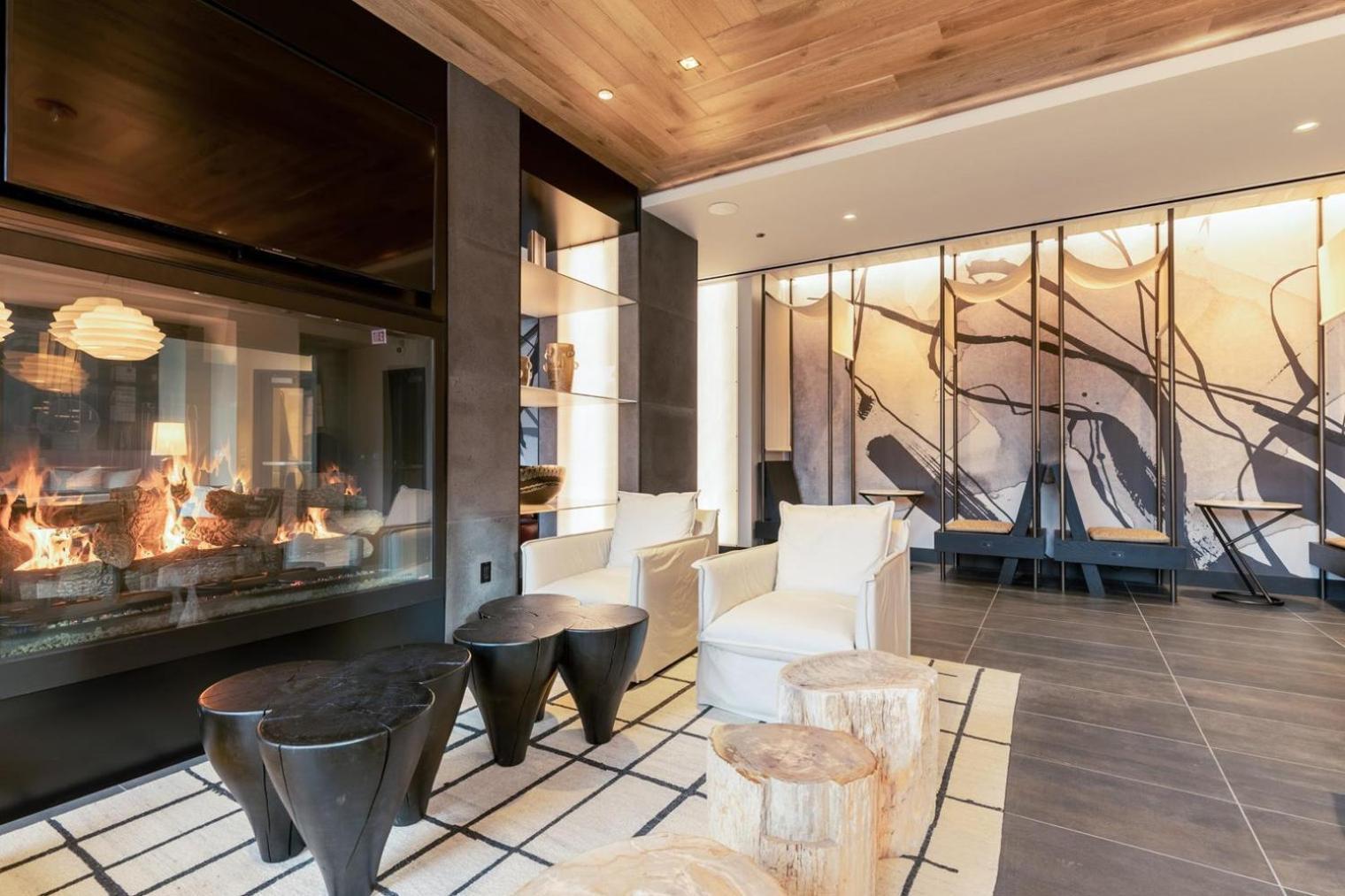 W Loop W Gym Pool Nr Restaurant Row Chi-234 * Chicago