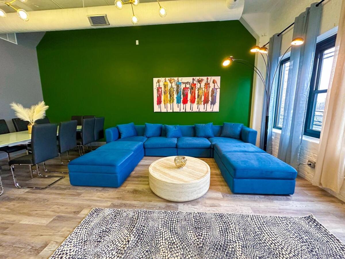 Mccormick 6b 4ba Luxury For Groups 12 Guests Chicago