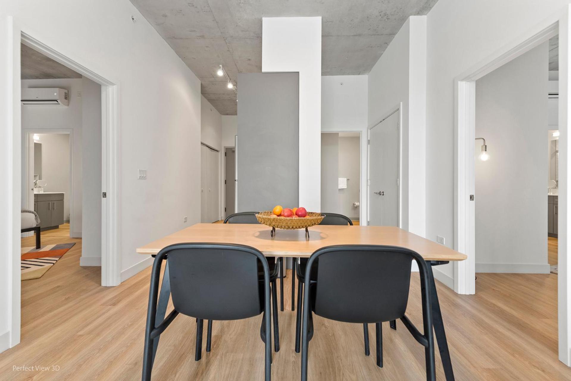 Post Getaway Ideal 4br For Groups Chicago