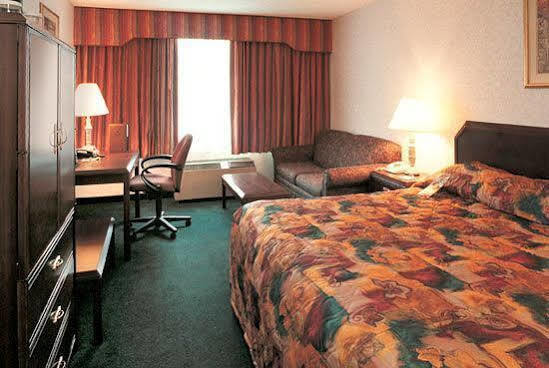 Midway Airport S By Ihg Hotel Chicago