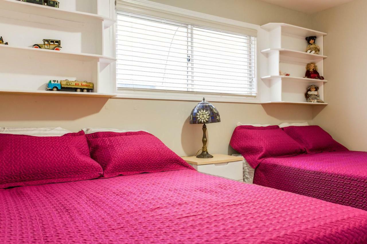 Holiday home 4 Bedroom In Location Parking Fireplace Back Yard Pets Welcome