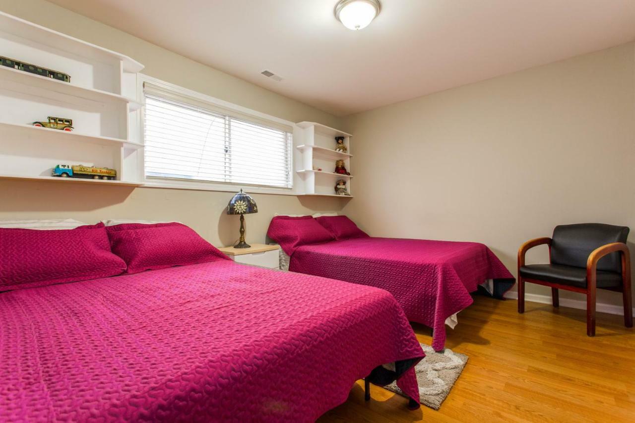 Holiday home 4 Bedroom In Location Parking Fireplace Back Yard Pets Welcome