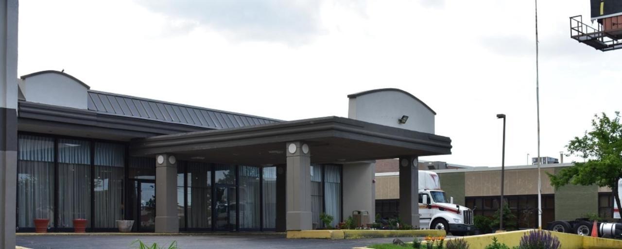 Days Melrose Park/o'hare South * Melrose Park