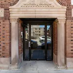 Cozy Studio Apt With In-Unit Laundry And Wi-Fi! - Montrose 111