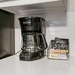 Stylish & Blissful 2Br Apartment In Chicago - Barry 837-Gb