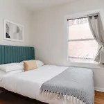Flexhome Bucktown 2Br C1