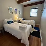 Trendy Wicker Park Loft With Parking