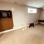 5 Bed 4 Bathroom Home In Chicago 10Min Drive From Downtown
