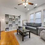 Lovely 2 Bedroom Apartment With Direct Porch Access