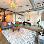 Mccormick Huge 5Br With Pool Table, Optional Parking For Up To 10 Guests