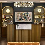 The Talbott, Autograph Collection
