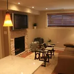 Roscoe Village Guesthouse