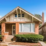 Vintage Chicago Bungalow
