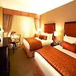 Kinzie Hotel