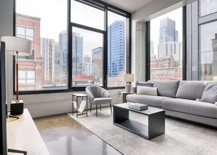 River North 1Br W Gym Lounge Roof Nr Riverwalk Chi-894