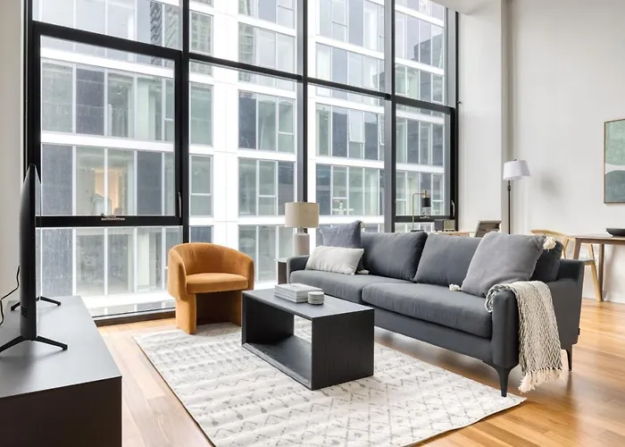 River North 1Br W Gym Lounge Roof Nr Riverwalk Chi-893