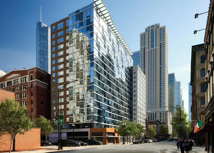 Aloft Chicago Downtown River North