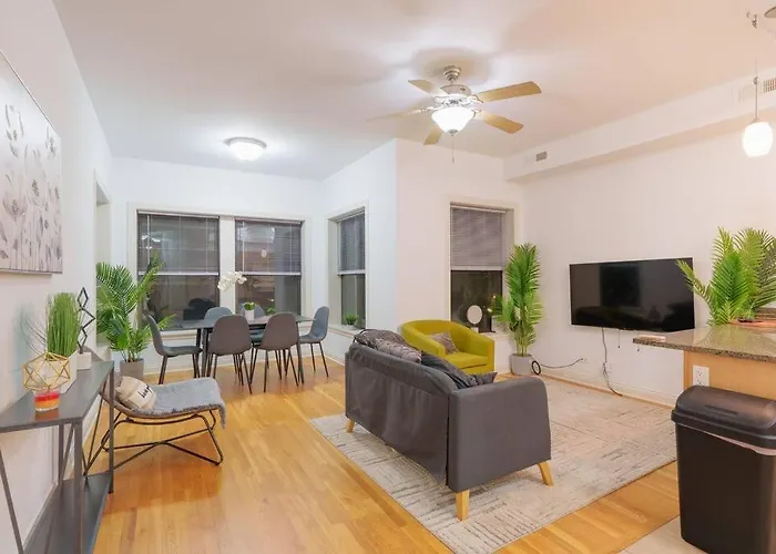 Cozy 3Br Hyde Park Oasis Near Uchi, Shops & Dining
