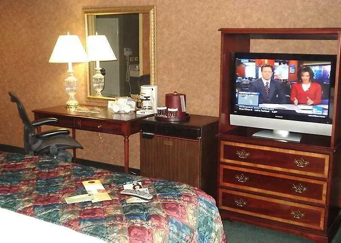 Chicago O\'Hare Garden Hotel