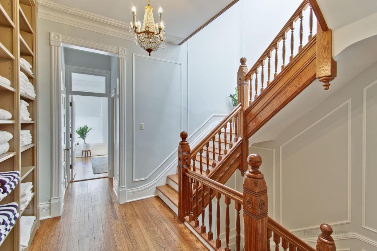 Historic Luxury Townhouse In Downtown Holiday home Chicago