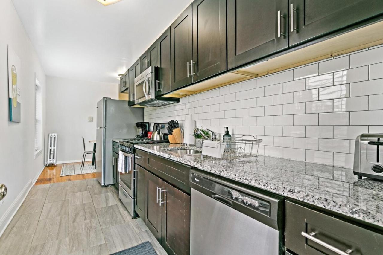 1br In Rogers Park With King Bed - Lunt 2e Apartment *