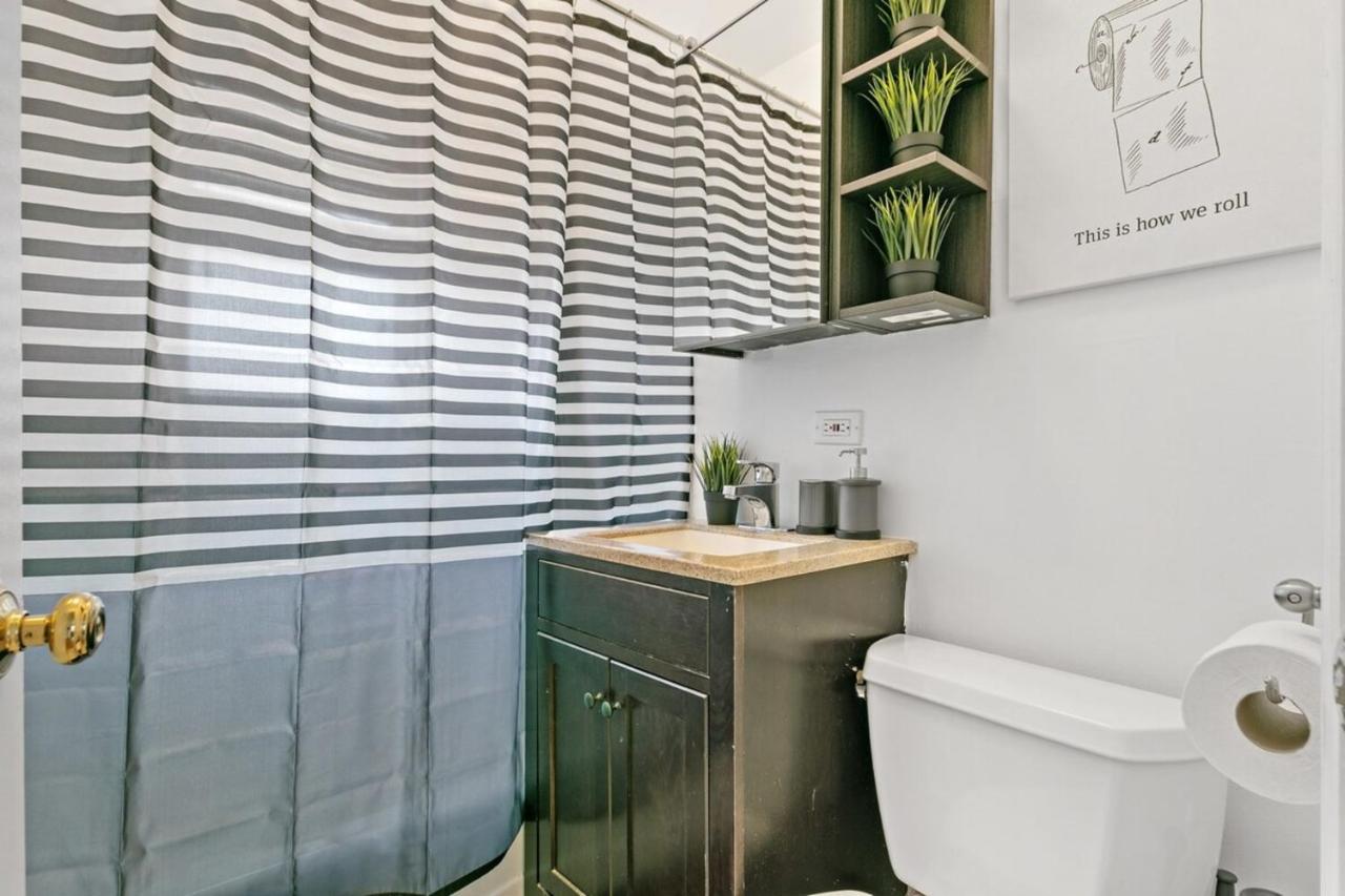 1br In Rogers Park With King Bed - Lunt 2e Apartment *