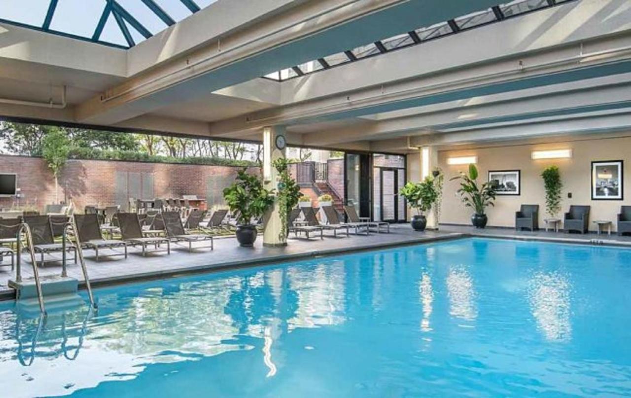 Hotel Luxury Downtown