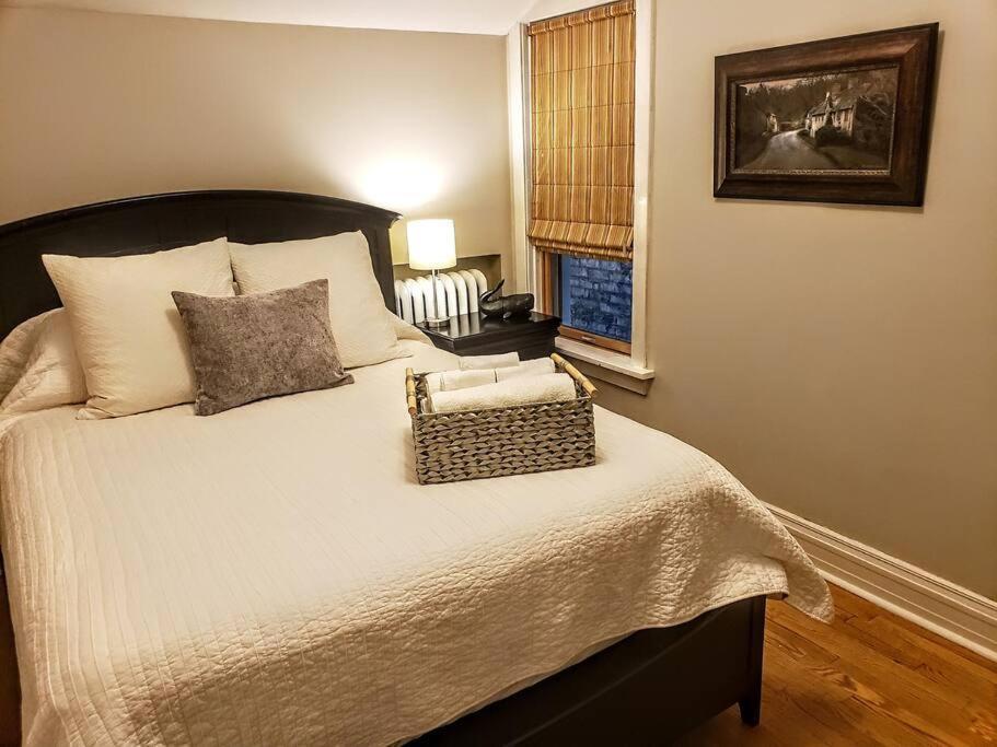 Stylish 2-bedroom Flat In Lincoln Park *