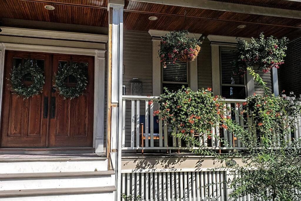 Stylish 2-bedroom Flat In Lincoln Park Apartment Chicago