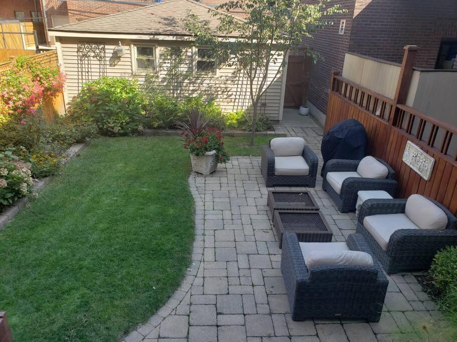 Stylish 2-bedroom Flat In Lincoln Park Chicago