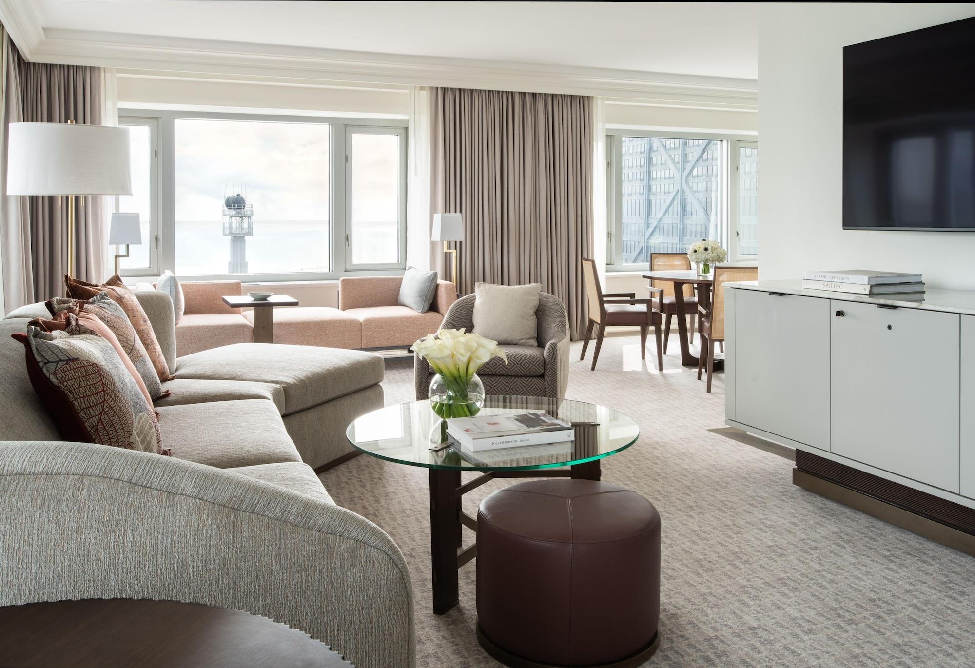 Four Seasons Hotel
