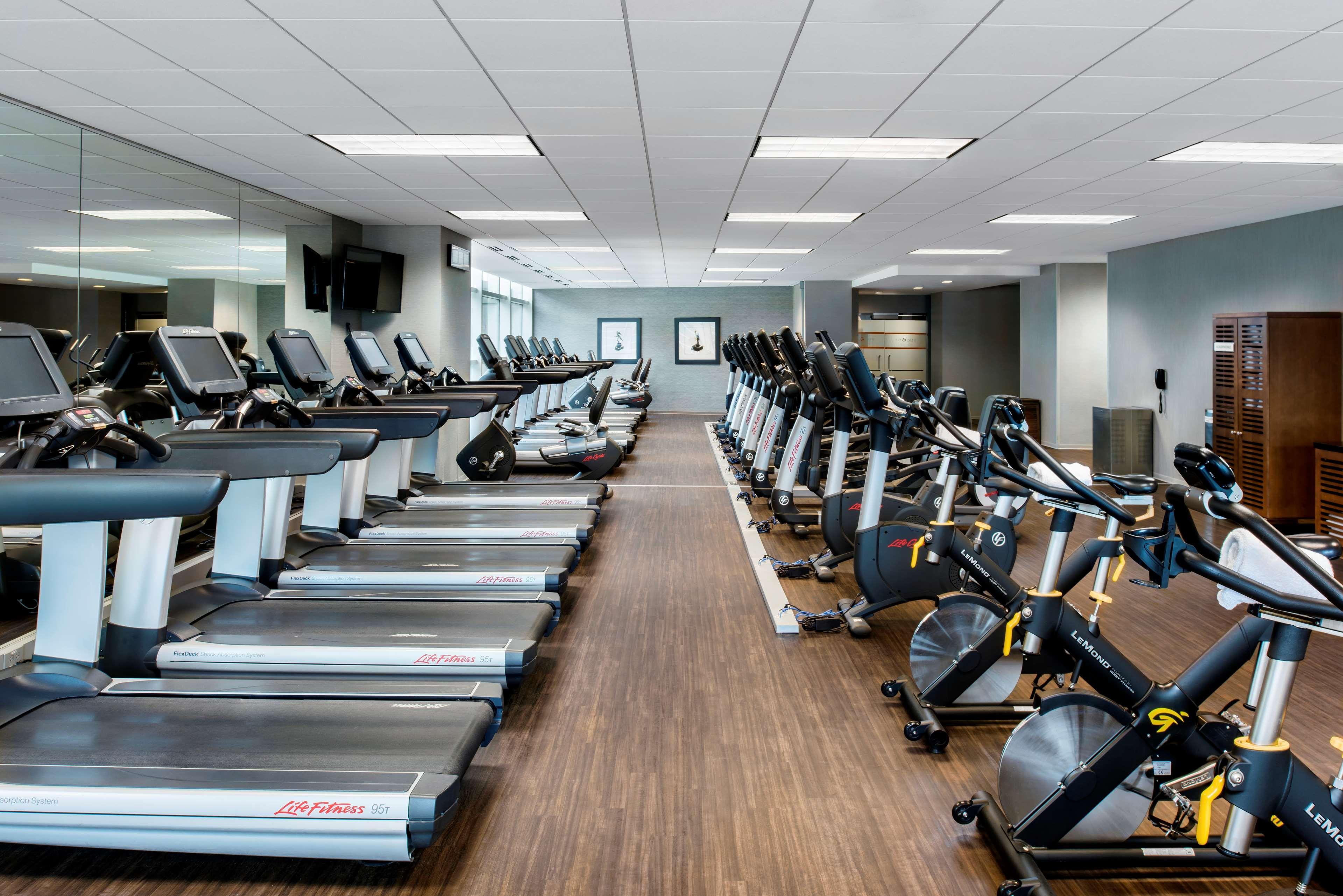 Hotel Hyatt Regency Mccormick Place 4*