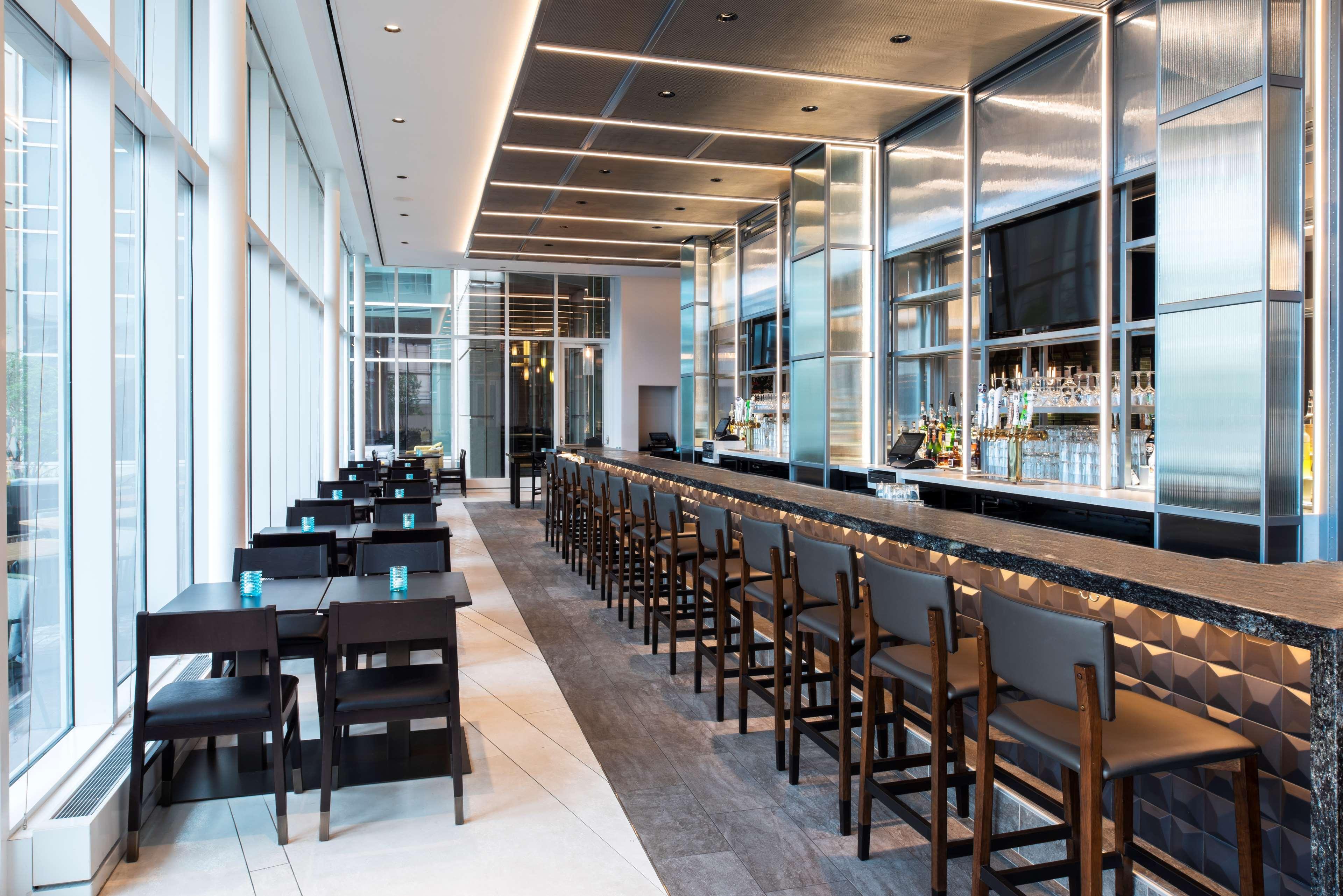 Hotel Hyatt Regency Mccormick Place 4*