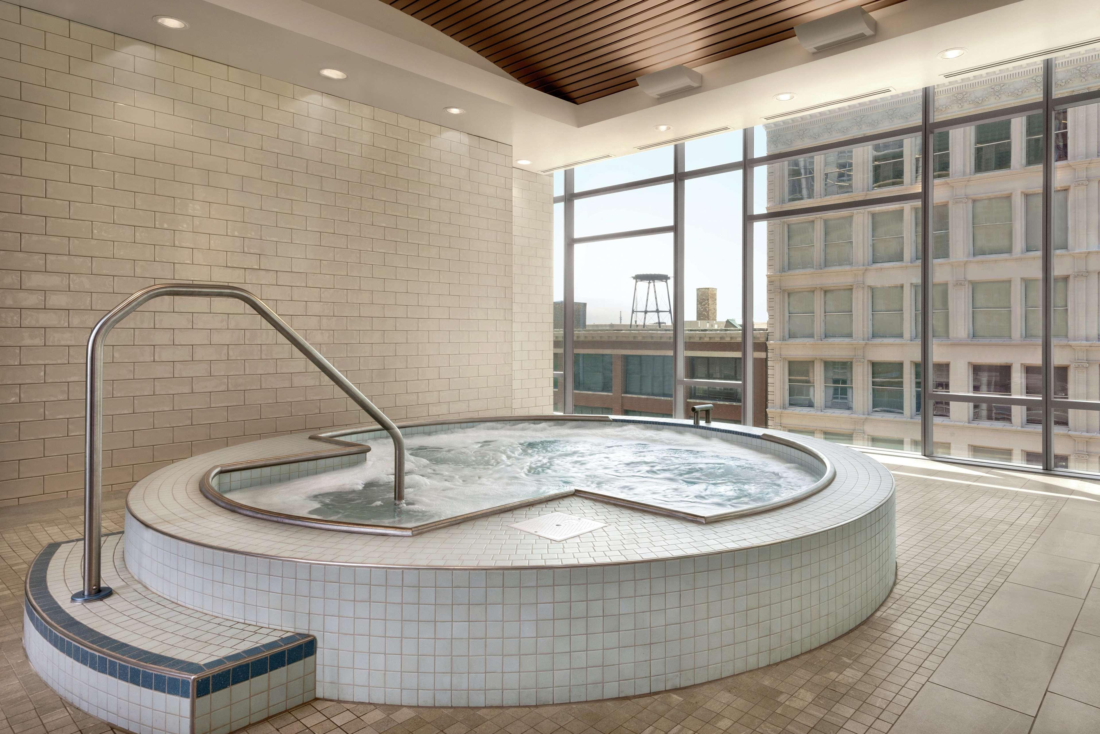 Homewood By Hilton Downtown South Loop Hotel