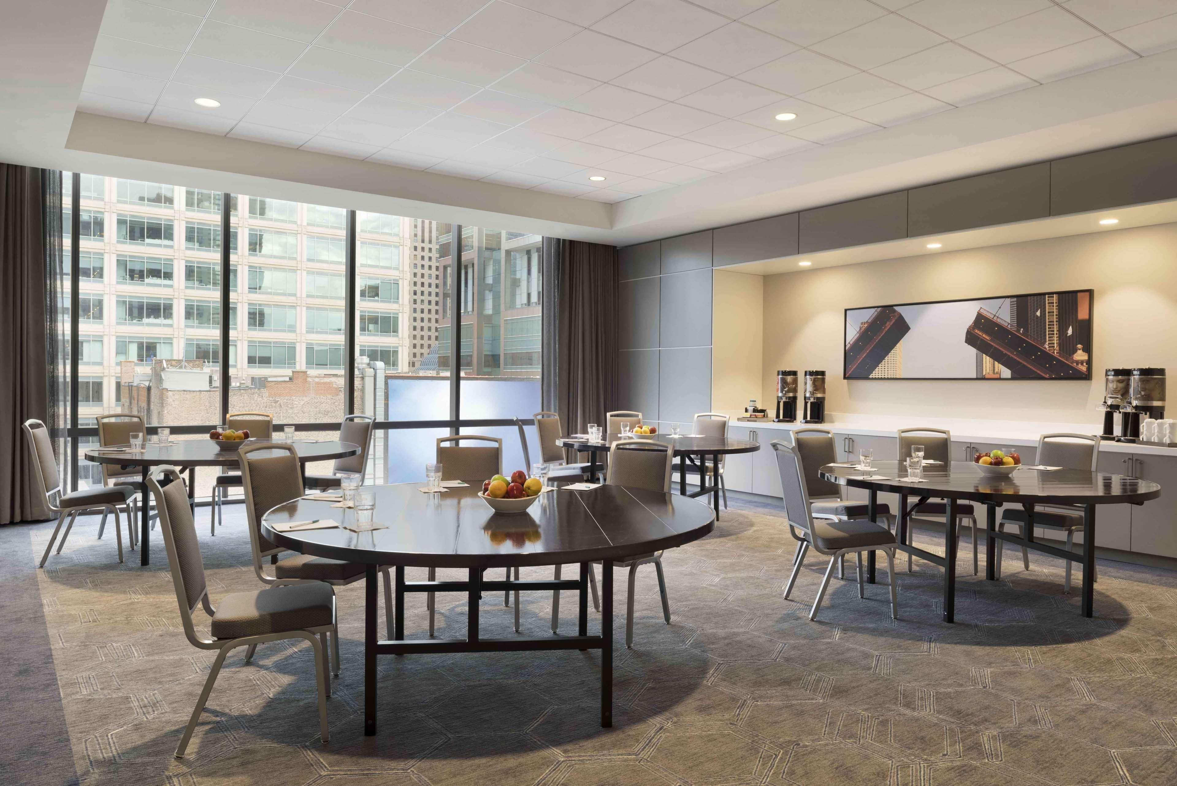 Hotel Homewood By Hilton West Loop Fulton Mkt Area Chicago