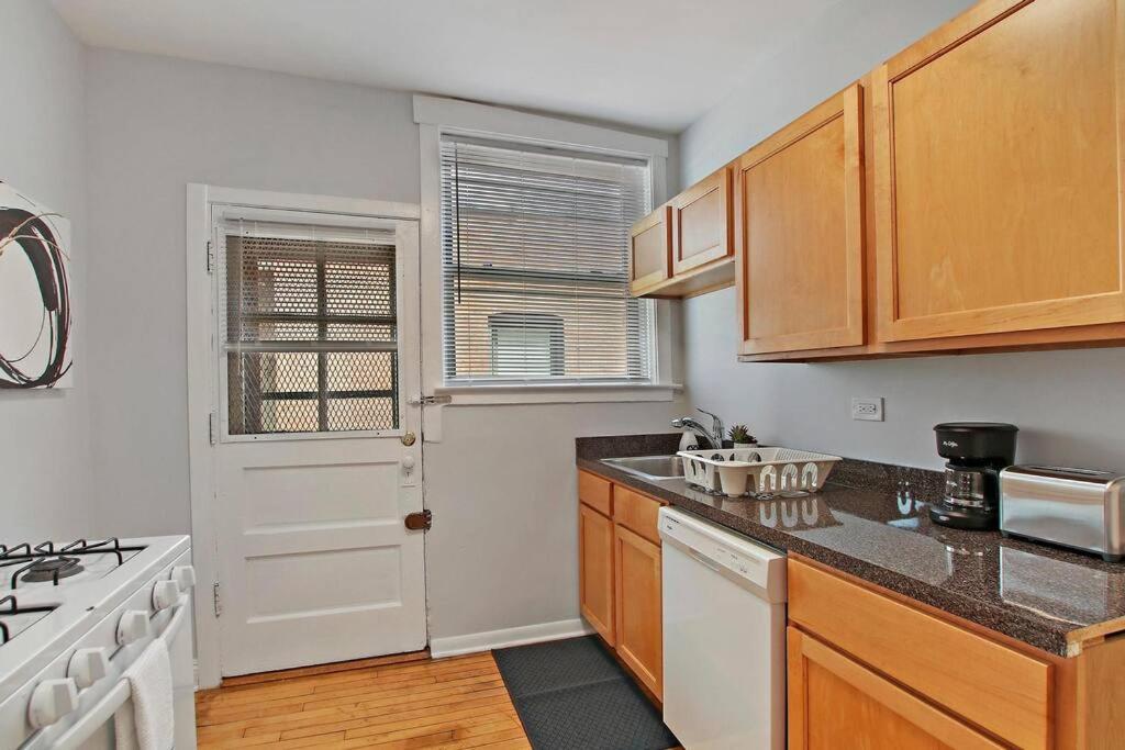 1br Deluxe Apt With Complete Amenities - Campbell 3 Apartment