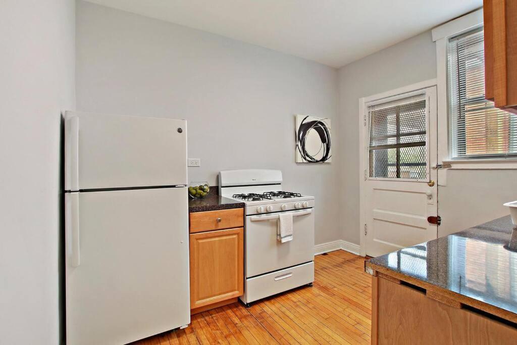 Apartment 1br Deluxe Apt With Complete Amenities - Campbell 3 *